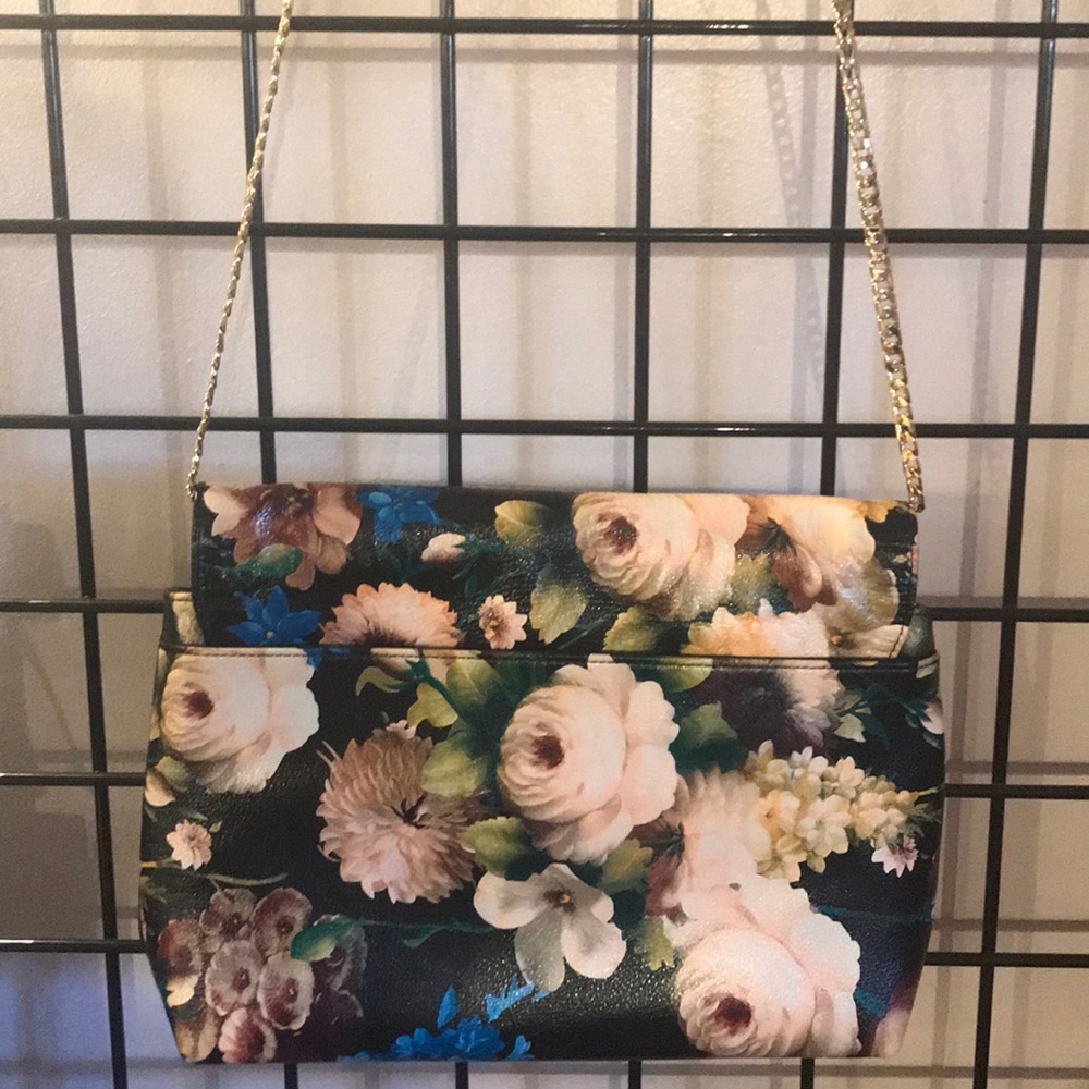 Floral Clutch With Detachable Gold Chain